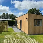 Vakantie Chalet Met Hottub In Ibiza Stijl Te Zeeland